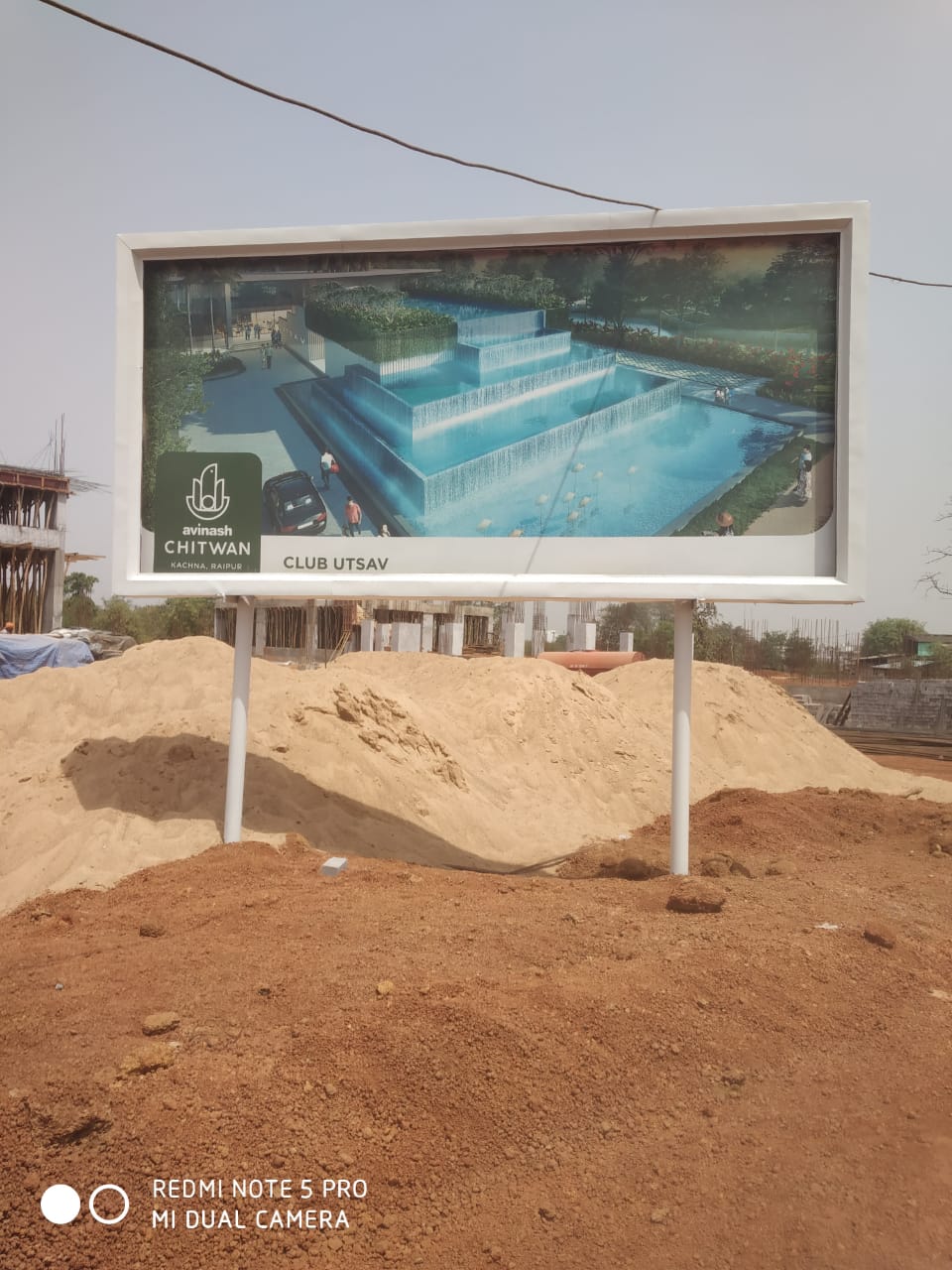 Reach a wide audience with large, attention-grabbing billboard ads

                                placed in strategic locations.